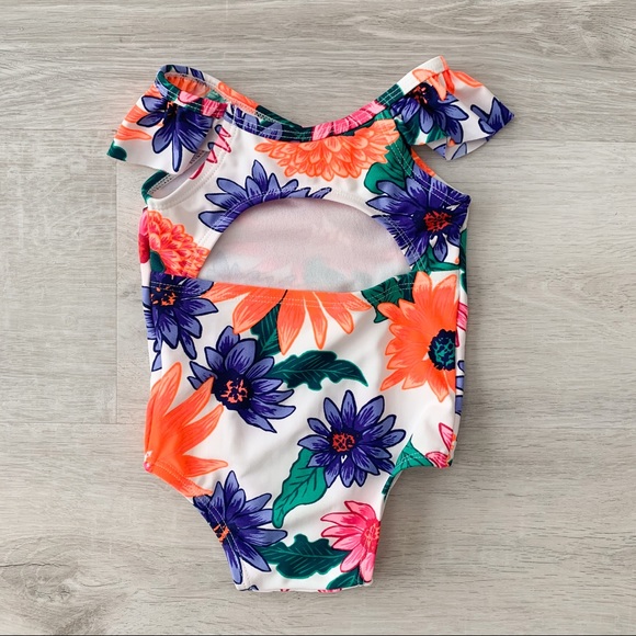 3-6 mo swimsuit - Picture 2 of 3